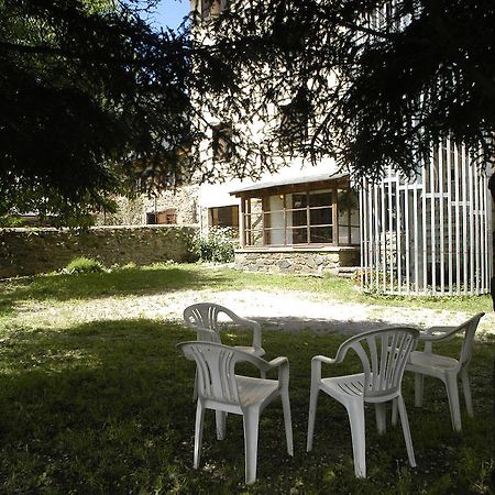 Xalet-Refugi U.E.C. Hostel La Molina  Buitenkant foto
