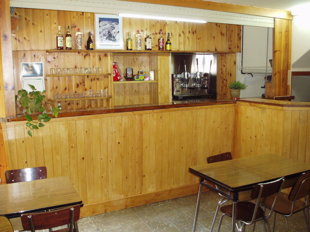Xalet-Refugi U.E.C. Hostel La Molina  Buitenkant foto
